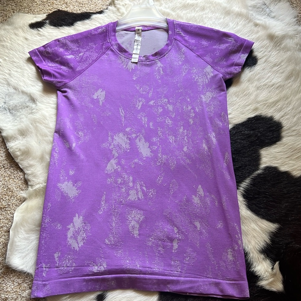 Purple Lululemon Swiftly Tech Short Sleeve